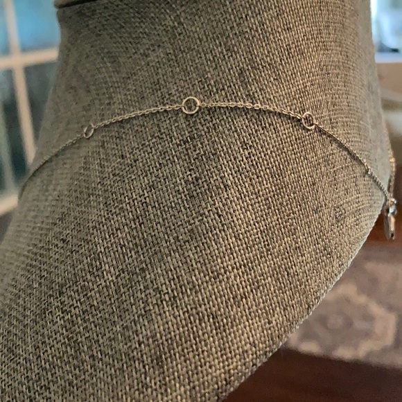 The Given Keys Believe mini key necklace - Picture 5 of 8